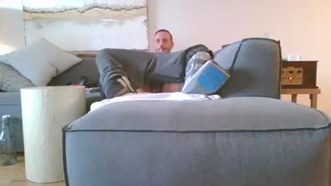Snapshot of nassobout chatting on 04-10-26, 01:05 nassobout online show from 04-10-26, 01:05