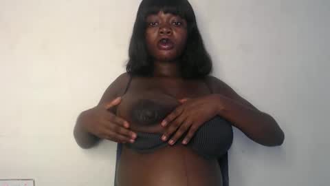 Snapshot of nastie_amanda chatting on 10-08-25, 12:52 Amanda online show from 10-08-25, 12:52