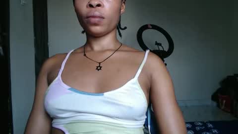 bella online show from 11-30-25, 09:46