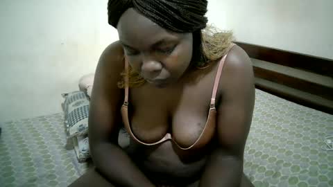 Snapshot of nasty_doll2 chatting on 06-12-26, 06:07 bree online show from 06-12-26, 06:07
