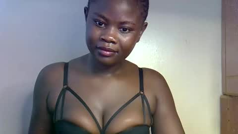 Snapshot of nasty_freakie chatting on 10-14-25, 10:54 jewel online show from 10-14-25, 10:54