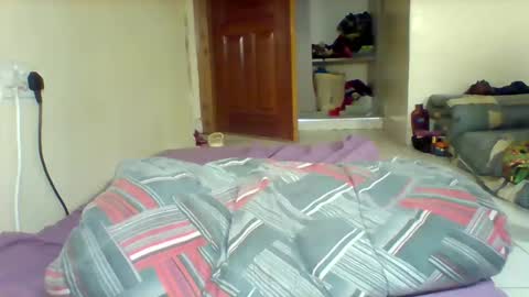 Snapshot of nasty_linah chatting on 09-15-25, 12:49 Linah online show from 09-15-25, 12:49