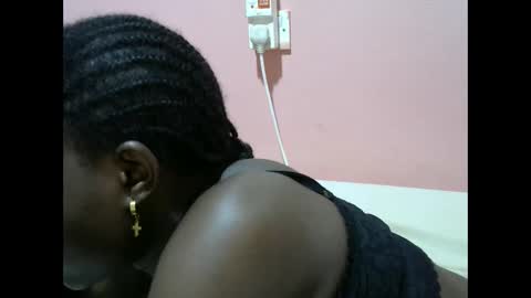 Snapshot of nasty_lynna chatting on 01-29-25, 10:01 nasty_lynna online show from 01-29-25, 10:01