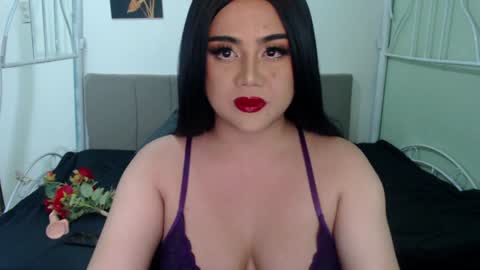 VALERIA online show from 01-04-25, 11:00