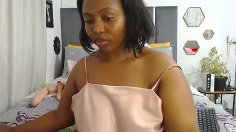 Olwemihla Brown online show from 12-16-24, 11:18