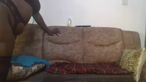 nastyessy1 online show from 09-25-25, 07:45