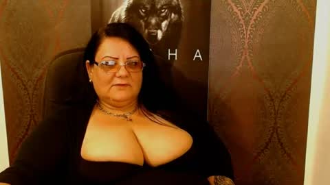 Snapshot of nastymilf34 chatting on 06-12-26, 03:44 Miss Pam online show from 06-12-26, 03:44