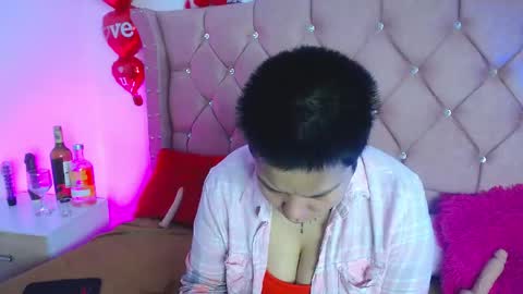 nat_evans8 online show from 05-08-26, 04:29