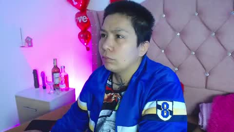 nat_evans8 online show from 05-09-26, 04:39