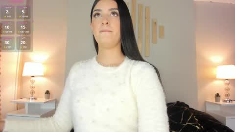 Natacha Diaz online show from 09-25-25, 11:36