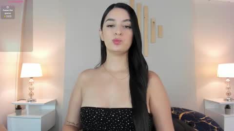 Natacha Diaz online show from 10-17-25, 11:24