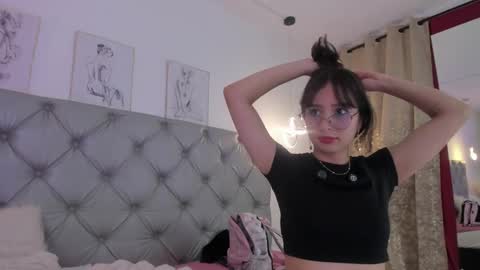 natalia online show from 04-30-26, 05:30