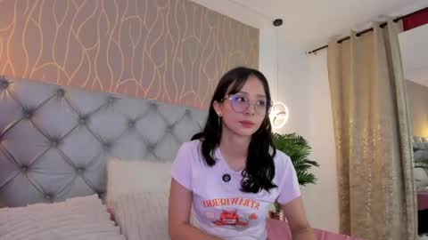 natalia online show from 05-22-26, 07:52