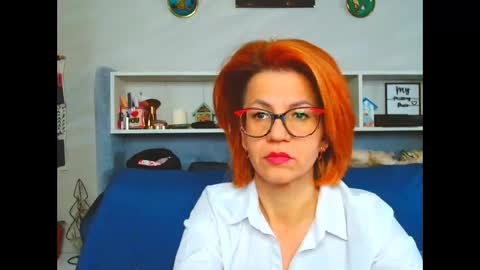 Snapshot of natali3855 chatting on 02-09-25, 12:19 Natali online show from 02-09-25, 12:19