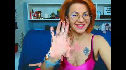 Snapshot of natali3855 chatting on 02-10-25, 12:08 Natali online show from 02-10-25, 12:08