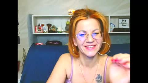 Snapshot of natali3855 chatting on 02-15-25, 06:01 Natali online show from 02-15-25, 06:01