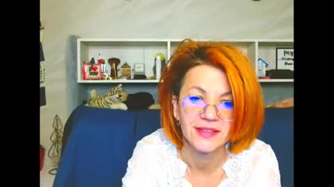 Snapshot of natali3855 chatting on 02-22-25, 06:41 Natali online show from 02-22-25, 06:41