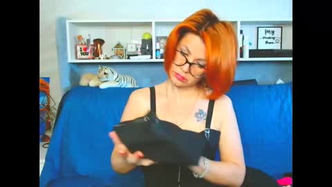 Snapshot of natali3855 chatting on 03-09-25, 10:19 Natali online show from 03-09-25, 10:19