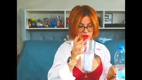 Snapshot of natali3855 chatting on 09-21-25, 04:47 Natali online show from 09-21-25, 04:47