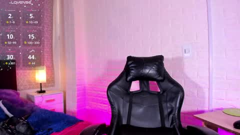 Natalia Kiss online show from 06-06-26, 08:13