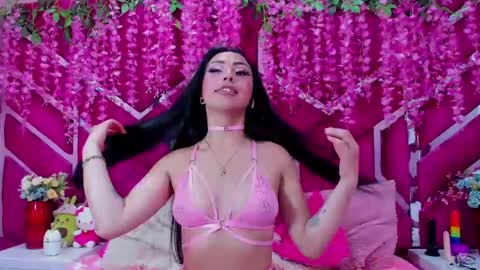 Snapshot of natalia_pinkk chatting on 02-06-25, 09:22 natalia pinkk online show from 02-06-25, 09:22