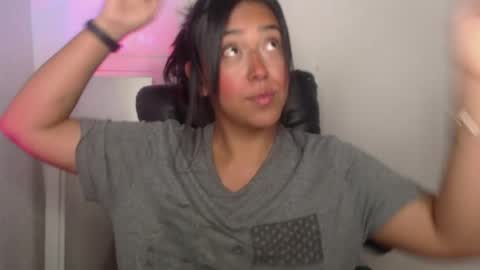natalia online show from 06-01-26, 03:30
