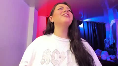 Natalia online show from 05-16-26, 04:09