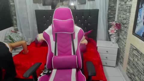 Snapshot of nataliatompsonx1 chatting on 10-14-25, 09:54 nataliatompsonx1 online show from 10-14-25, 09:54