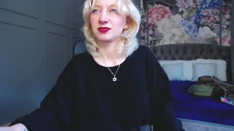 Natalie online show from 01-14-25, 07:48