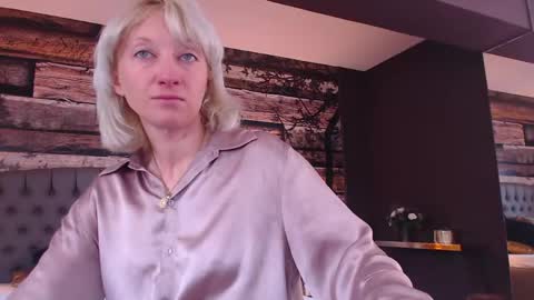 Natalie online show from 05-04-26, 07:26