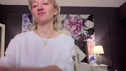 Natalie online show from 05-11-26, 05:24