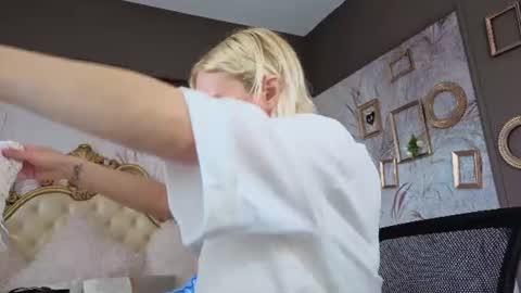 Natalie online show from 06-24-26, 05:28