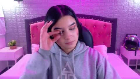 natalie  online show from 01-13-26, 03:45