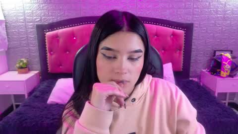 natalie  online show from 02-09-26, 03:32