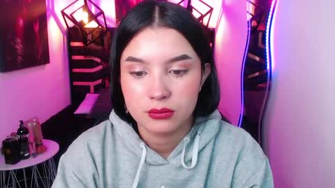natalie  online show from 04-30-26, 08:15