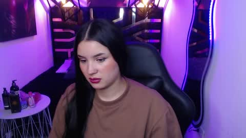 natalie  online show from 05-08-26, 08:47