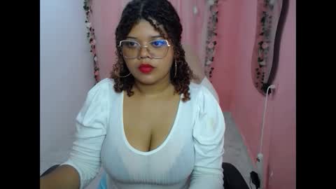 natalie_tits1 online show from 10-04-25, 03:43