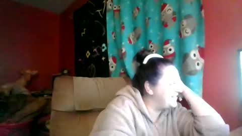 Snapshot of nataliedays chatting on 12-09-24, 01:29 Natalie online show from 12-09-24, 01:29