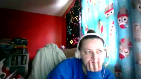 Snapshot of nataliedays chatting on 01-12-25, 05:11 Natalie online show from 01-12-25, 05:11