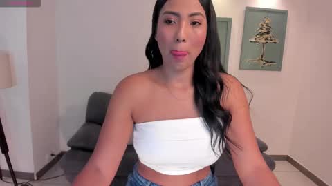 Natalie Lewis online show from 11-16-25, 11:05