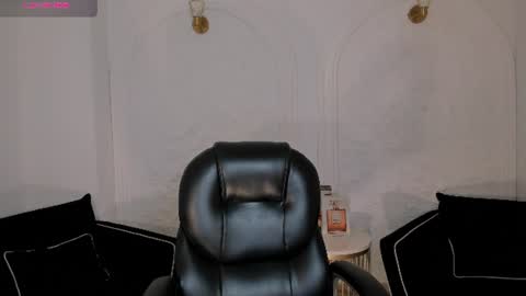 Natalie Lewis online show from 06-19-26, 11:58
