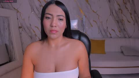 Natalie Lewis online show from 06-24-26, 11:53
