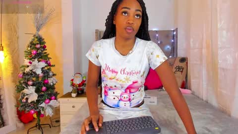 NATALIE online show from 12-28-24, 12:24
