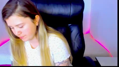 natalisecret online show from 05-09-26, 09:36