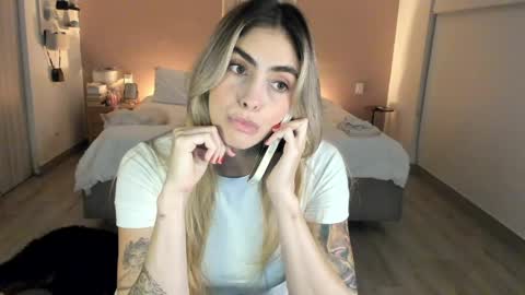 anatalybee online show from 04-30-26, 12:28