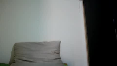 Snapshot of nataly__portman__ chatting on 11-20-25, 05:45 Nataly online show from 11-20-25, 05:45