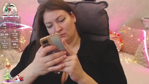 Snapshot of nataly_cute1 chatting on 12-23-24, 02:24 Nataly online show from 12-23-24, 02:24