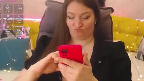 Snapshot of nataly_cute1 chatting on 02-09-25, 10:00 Nataly online show from 02-09-25, 10:00