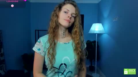 Natalie online show from 12-21-25, 05:03