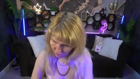 Snapshot of natalychanell chatting on 09-09-25, 09:47 natalychanell online show from 09-09-25, 09:47